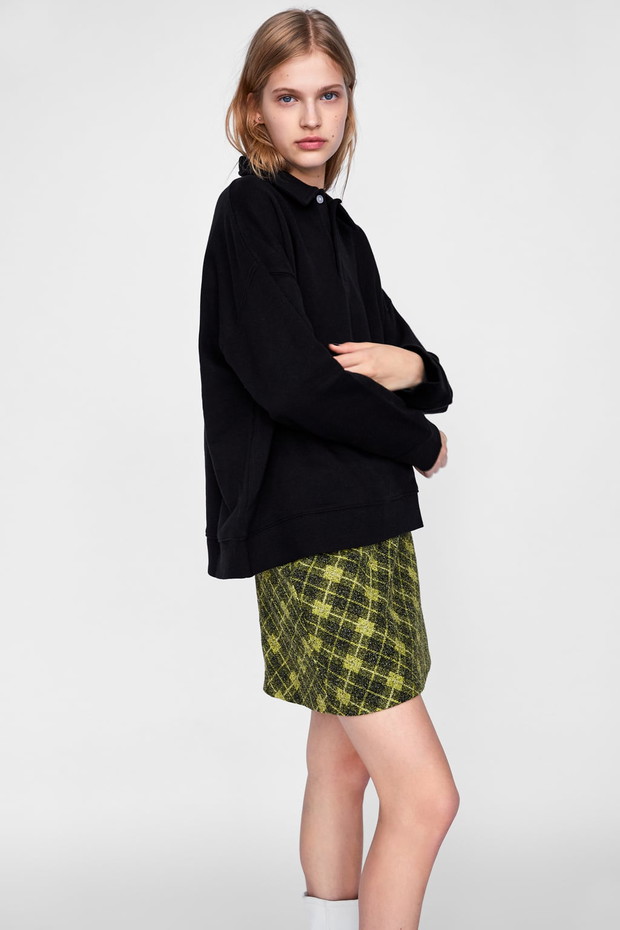 Spódnica mini w kratkę z błyszczącymi akcentami - Zara, 39,90 zł