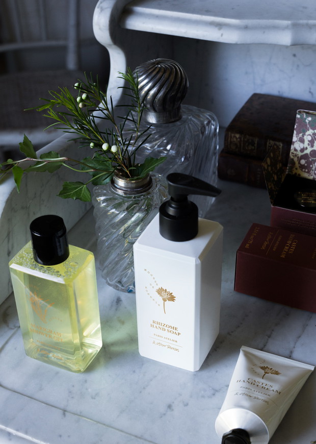 Kosmetyki naturalne & Other Stories Paris Atelier