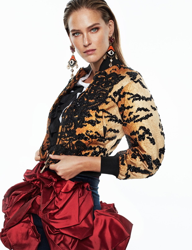 Bar Refaeli na okładce marcowego ELLE Spain