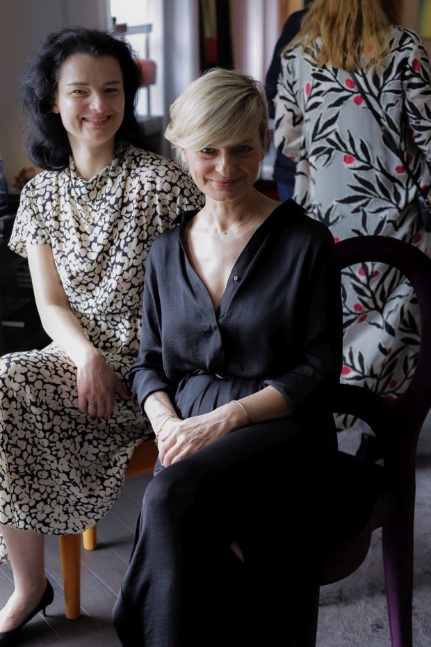 Katarzyna Kołakowska i Marta Stefańska na otwarciu Promemoria Warsaw
