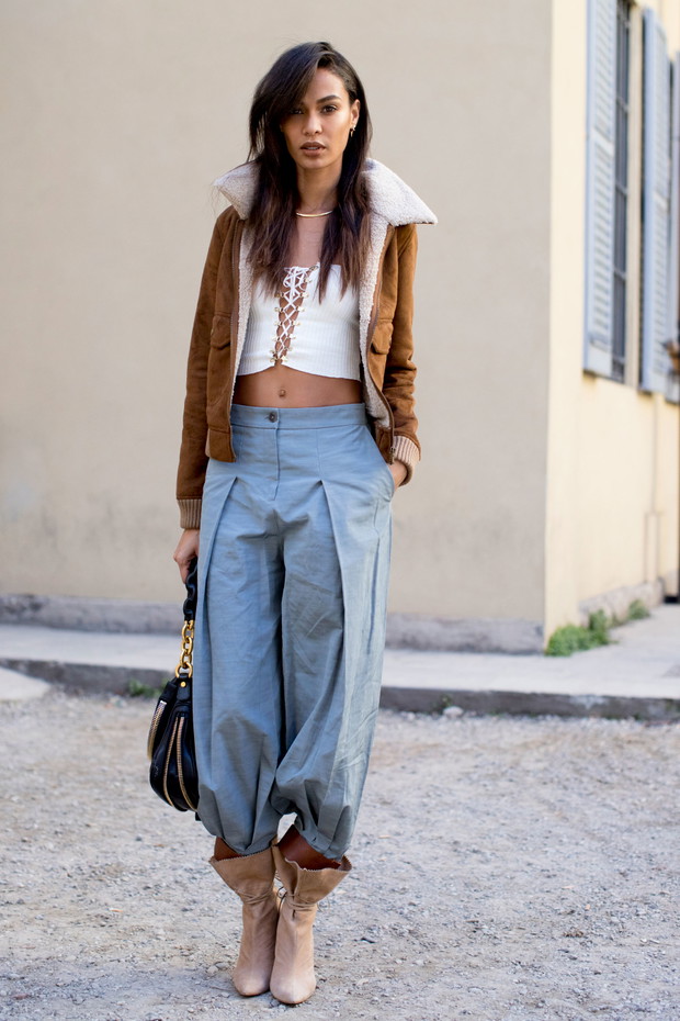 Street fashion: modelki off duty na Milan Fashion Week AW17