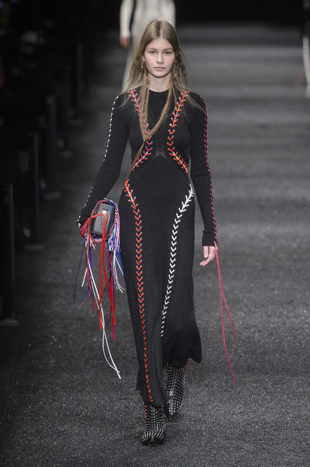 Alexander McQueen jesień-zima 2017/2018