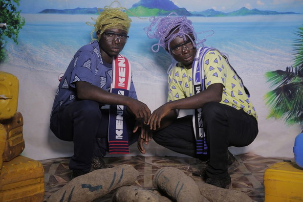 Kenzo otwiera wystawę o kulturze Nigerii