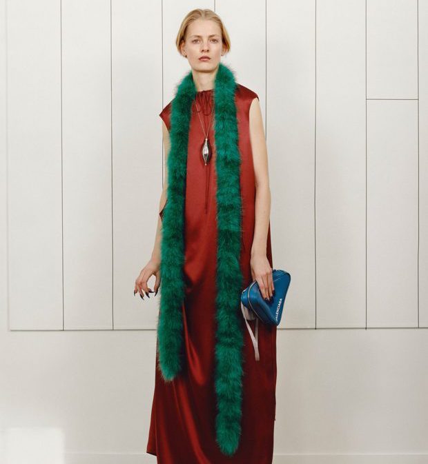 Jedwabna maxi Balenciaga Pre-Fall 2017