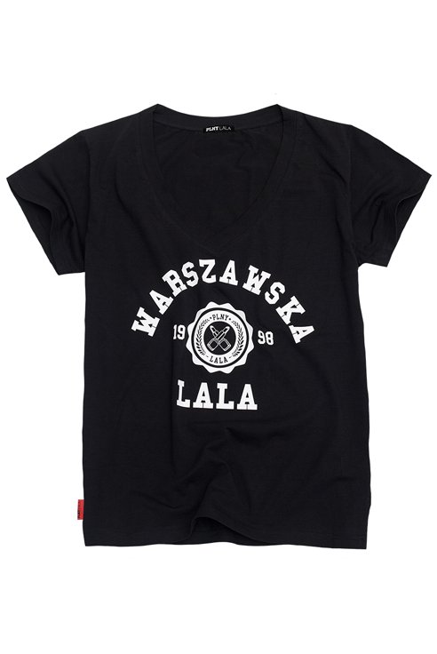 Bawełniany t-shirt z przewrotnym hasłem cieszy się popularnością, nie tylko wśród warszawianek.