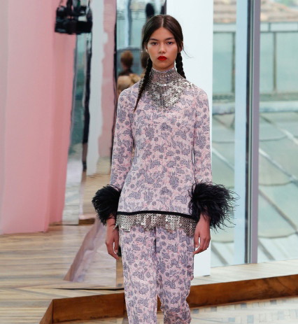 Komplet w kwiaty Prada Resort 2018