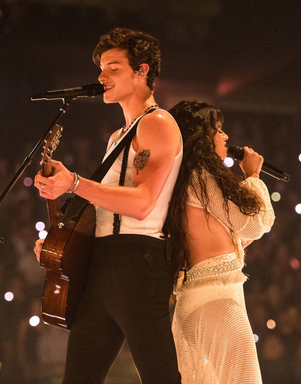 Shawn Mendes i Camila Cabello zaśpiewali Señorita na MTV VMA 2019