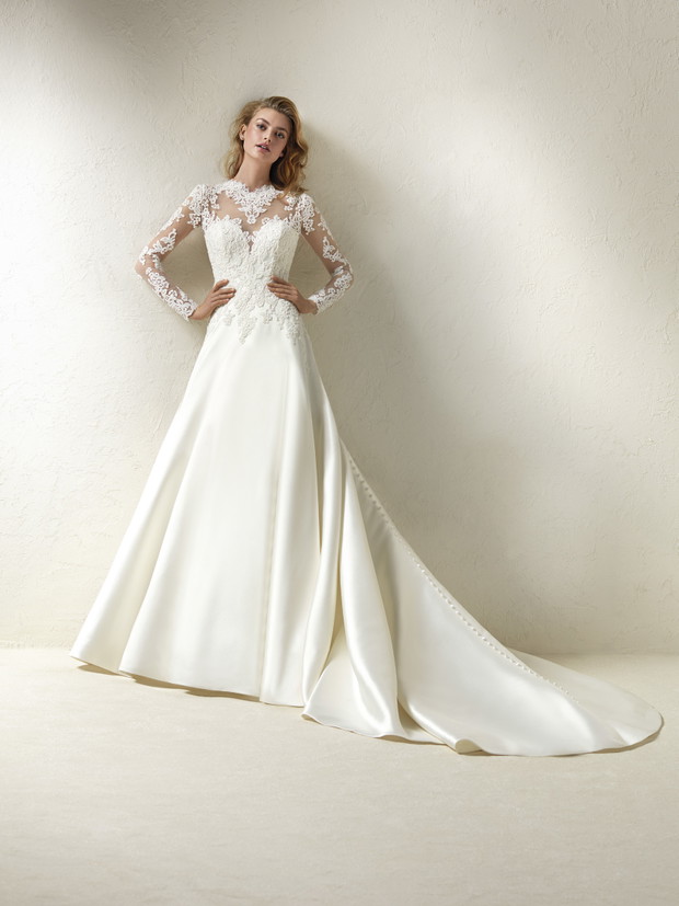 Suknia ślubna Pronovias model Draga