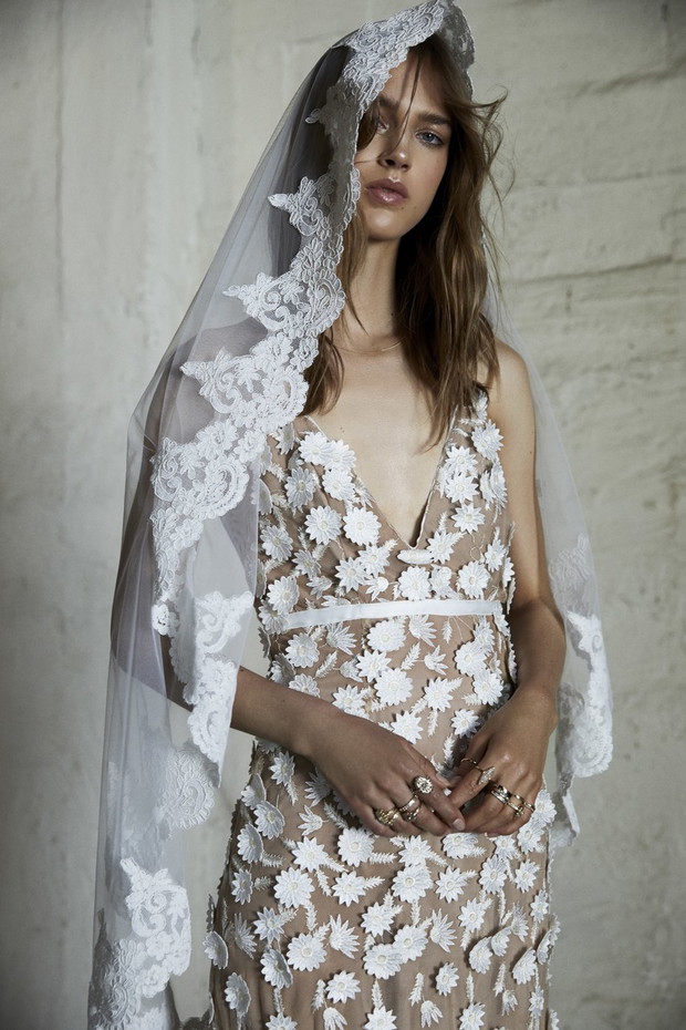 Kolekcja sukni ślubnych For Love & Lemons 2017