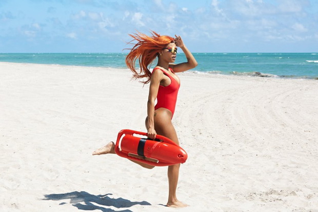 Teyana Taylor w kampanii Swimsuits For All