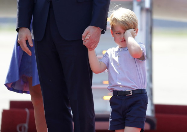 Charlotte i George w Polsce. Księżna Kate i Książę William do Berlina także polecieli z dziećmi