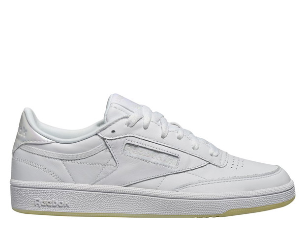 Black Friday: sneakersy