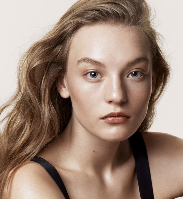 Kosmetyki H&M dają naturalny efekt