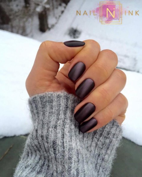 Matowy manicure