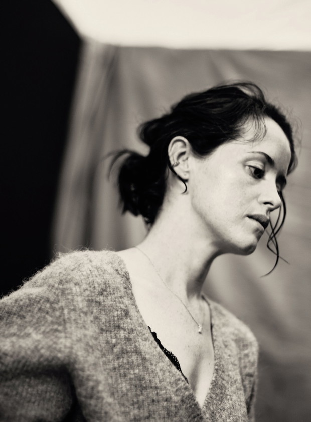 Kalendarz Pirelli 2020, Claire Foy