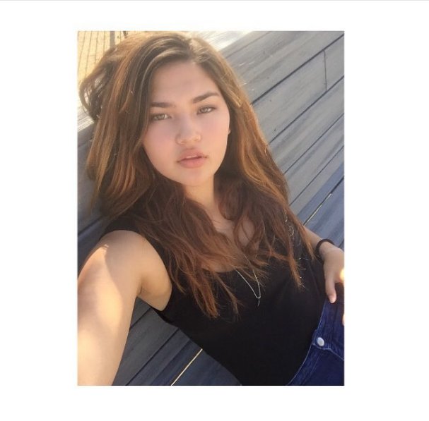 Natalie Nootenboom - azjatycka modelka plus size