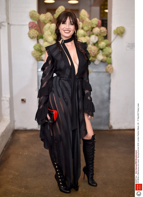 Daisy Lowe, gwiazdy na London Fashion Week wiosna-lato 2018
