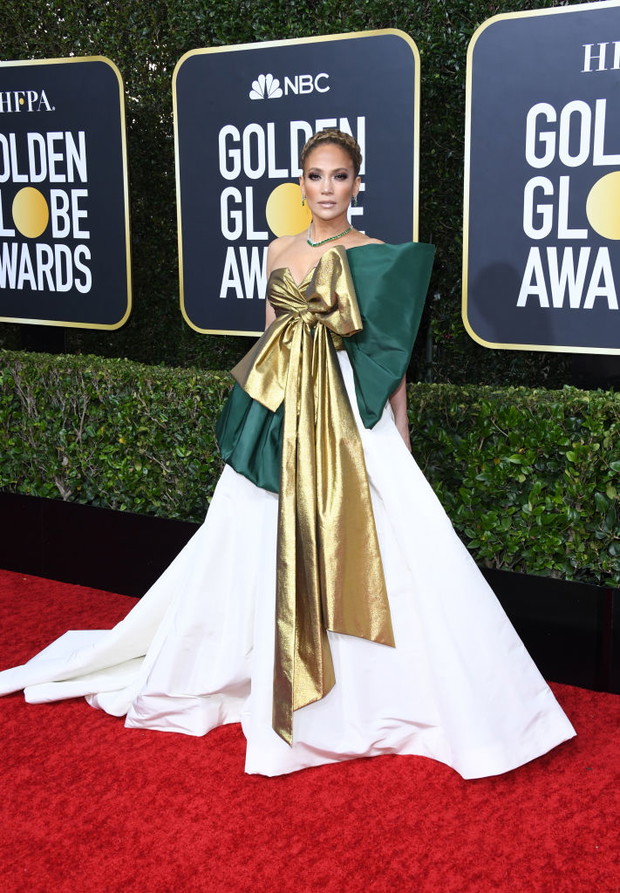 Złote Globy 2020: Jennifer Lopez w sukni Valentino.
