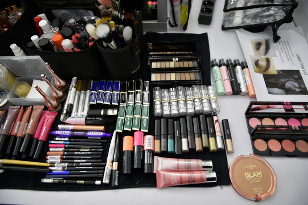 Backstage LE DÉFILÉ L’ORÉAL PARIS