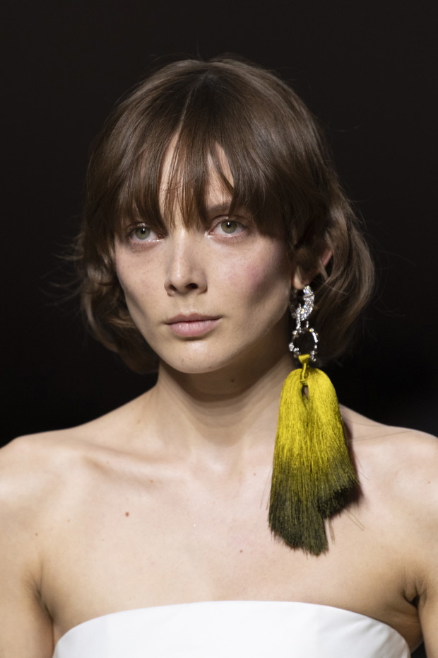 Modna biżuteria 2020: wybiegi haute couture