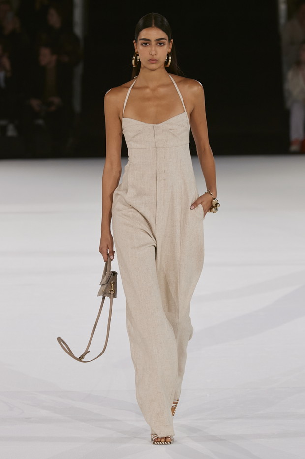 Pokaz Jacquemus RTW Fall 2020