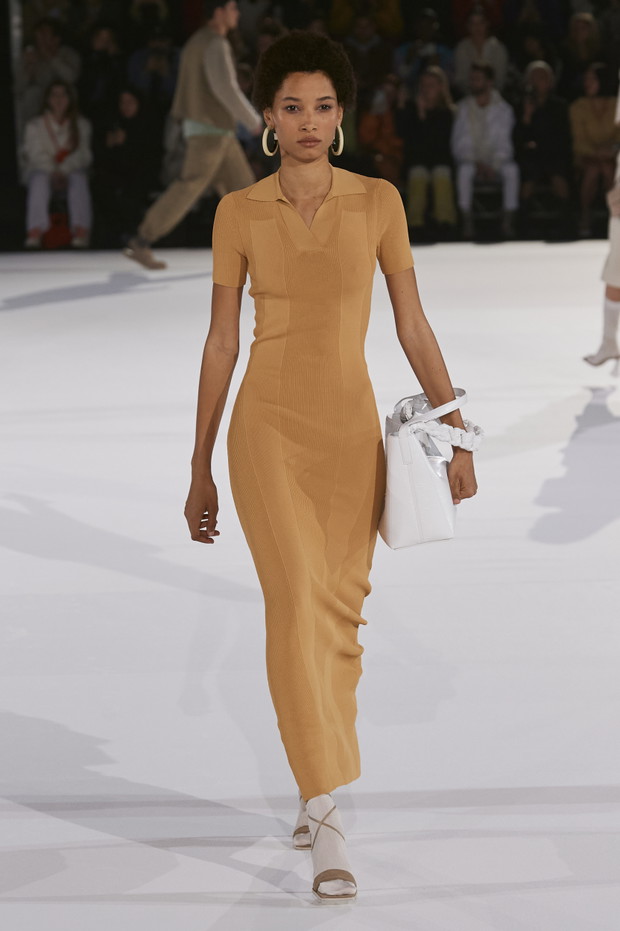 Pokaz Jacquemus RTW Fall 2020