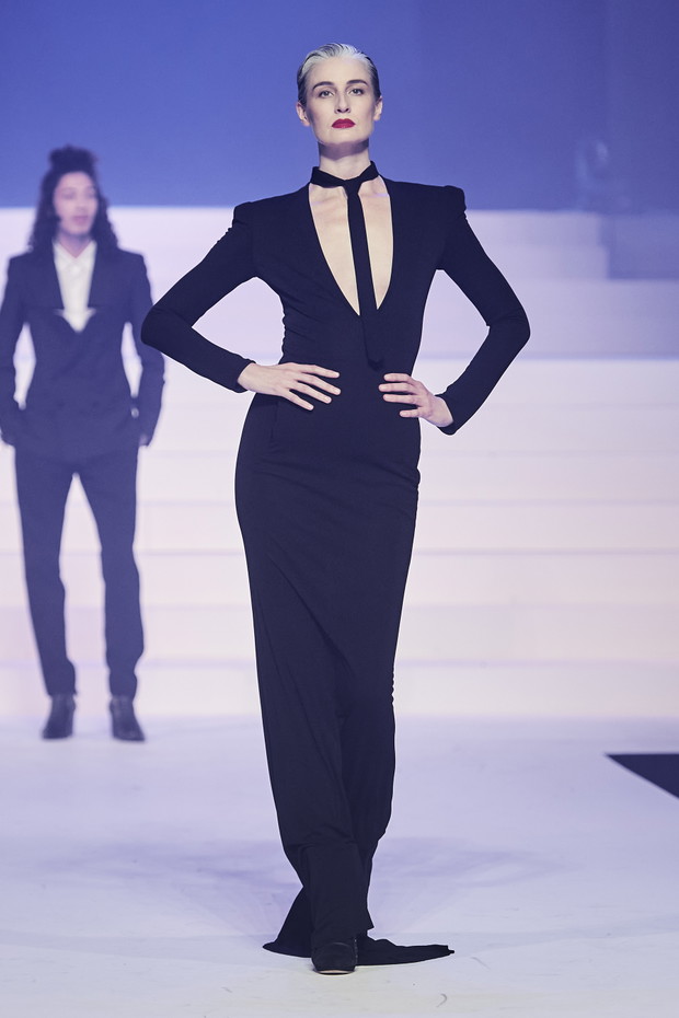 Suknie z pokazów haute couture wiosna-lato 2020