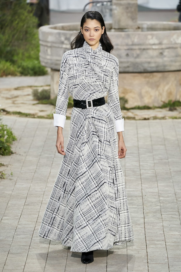 Suknie z pokazów haute couture wiosna-lato 2020