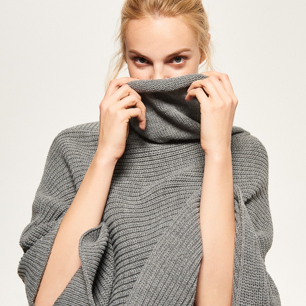 Sweter Reserved