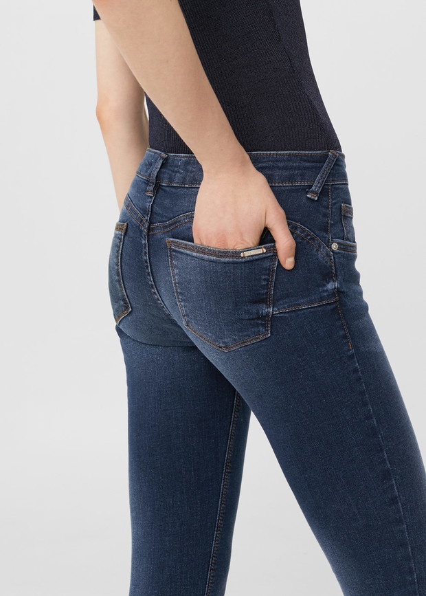 Jeansy push up skinny Mango