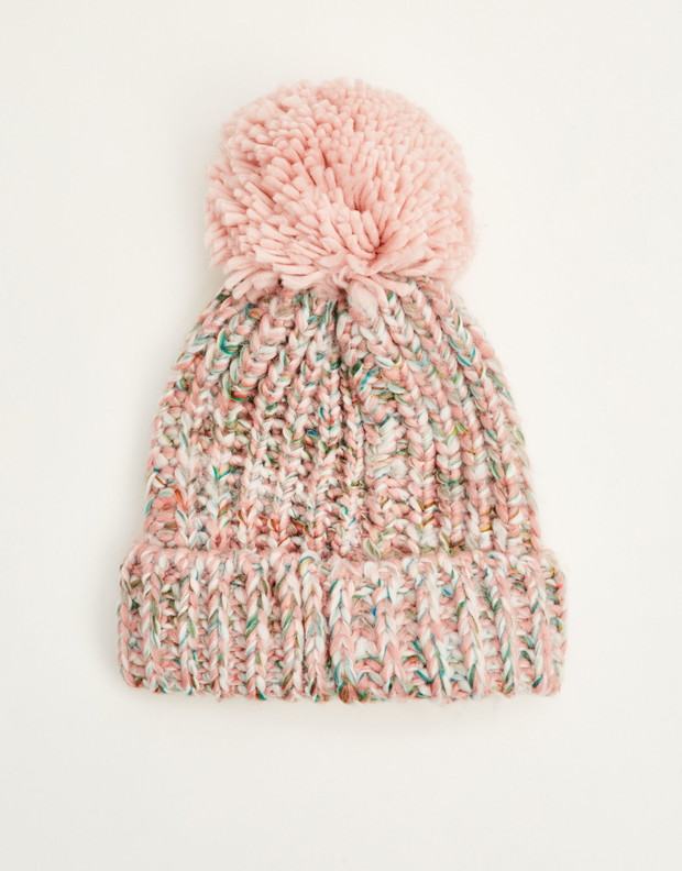 Wielka czapka Pull & Bear