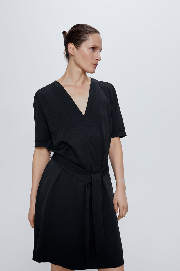 Zara: wyprzedaż online
