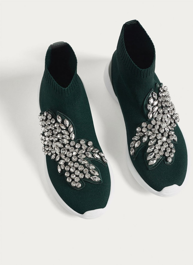 Przecenione buty Uterqüe