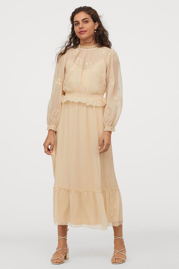 Sukienki tanie na lato: wyprzedaż w H&M