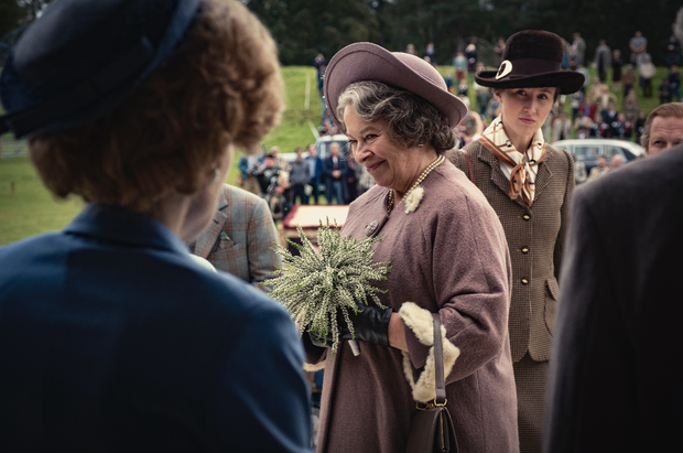 The Crown 4: Netflix ujawnił zdjęcia z najnowszego sezonu serialu!