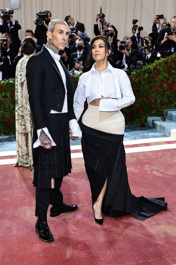 Met Gala 2022: suknie modelek i gwiazd. Sarah Jessica Parker, Hailey Bieber, Billie Eilish, Jared Leto i inni