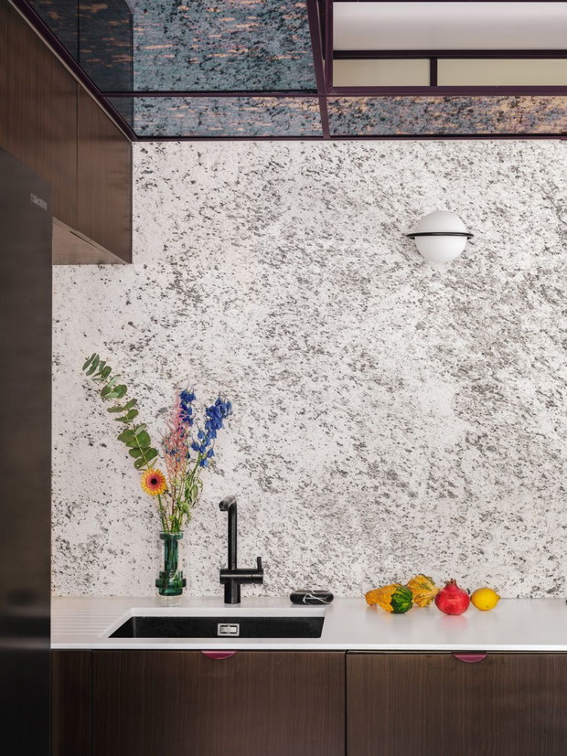 Paryskie mieszkanie, projekt: IMA Interiors (Izabella Lubiniecka, Arnaud Mathieu) & Furora Studio (Diana Żurek, Bartosz Girek)