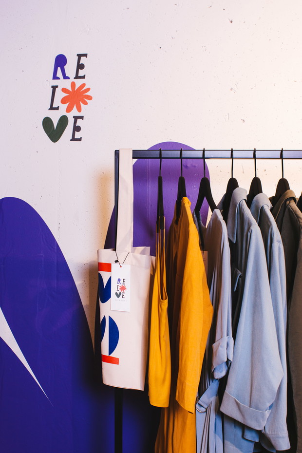 Relove: nowy projekt marki Elementy