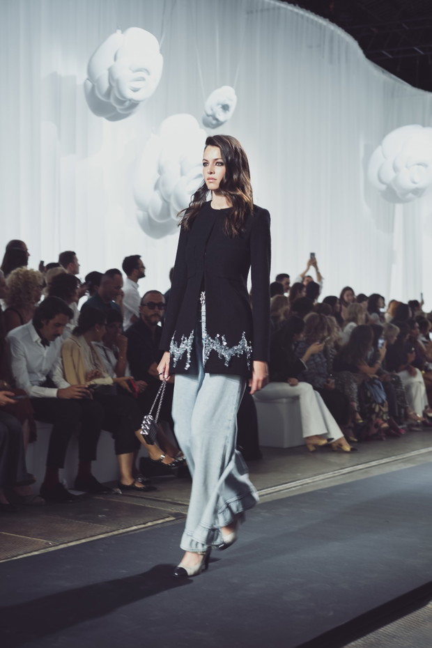 Chanel 2021/22 Métiers d’art show
