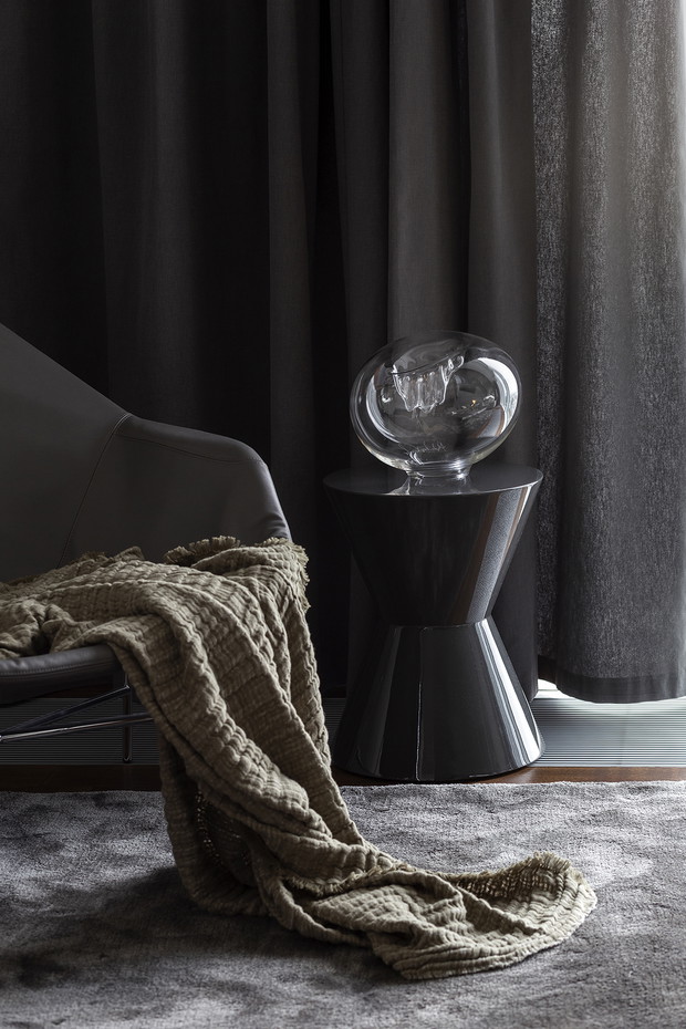 Apartament przy Złotej, projekt: mow.design studio, stylizacja Anna Salak