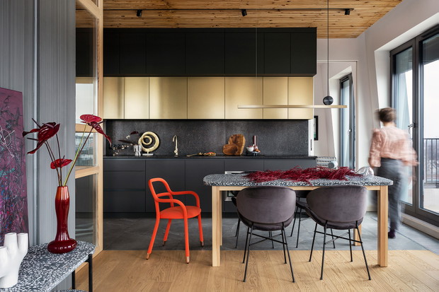 Artystyczny szyk we wrocławskim apartamencie, projekt: Aldona Banasiuk-Suchorzewska, architektka wnętrz, stylizacja: Anna Salak