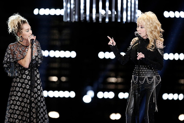 Miley Cyrus i Dolly Parton