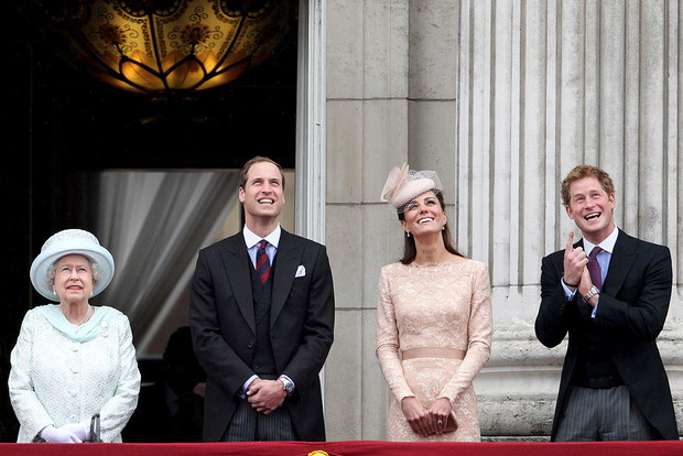 Książę Harry i królowa Elżbieta II