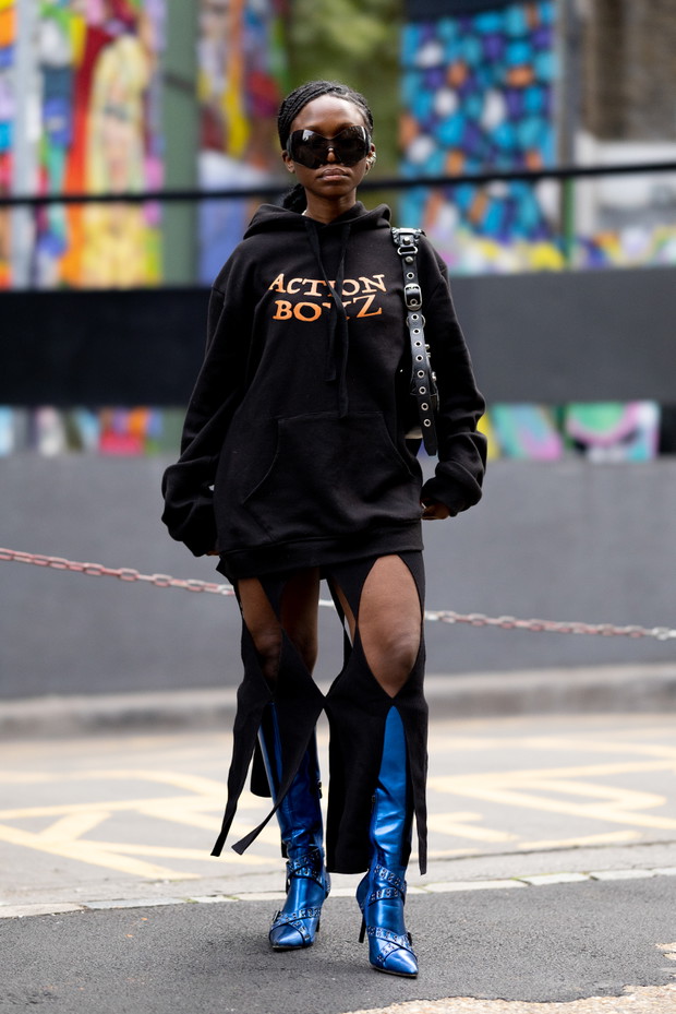 Stylizacje street style - LFW wiosna-lato 2023
