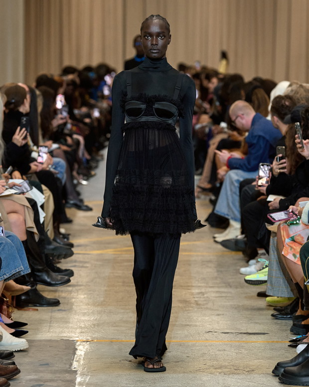 Burberry wiosna-lato 2023