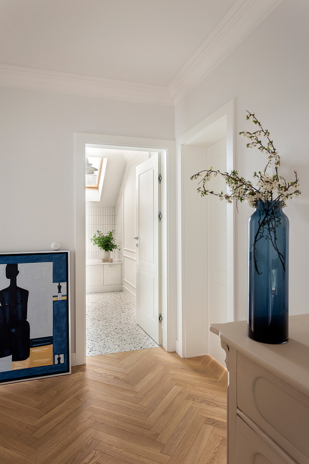 Hygge i elegancja w domu na warszawskich Zawadach, projekt: TOGETHER STUDIO