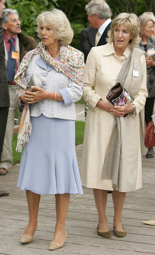Królowa Kamila z siostrą Annabel Elliot