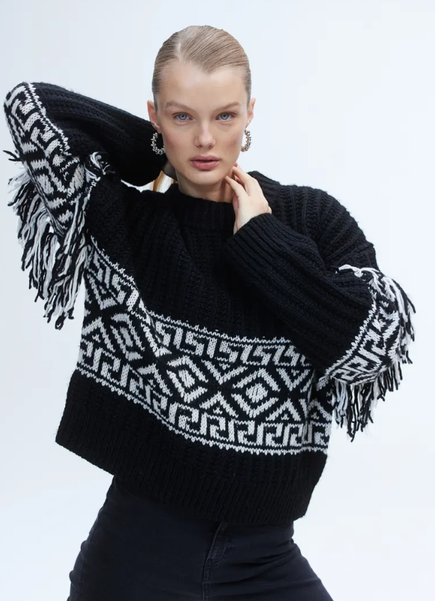 Czarny sweter na zimę, H&M, 149,99 zł