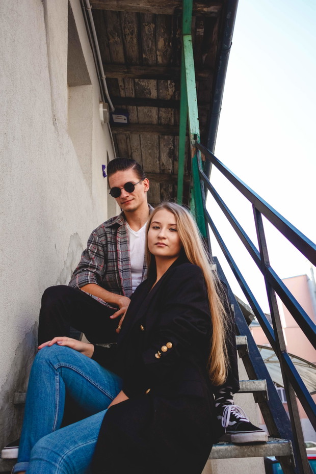 Sezon na Vintage. Jak upolować najlepsze okazje z drugiej ręki i nadać im charakteru dzięki customizacji - majowa akcja VINTAGE SHOPPING DAYS