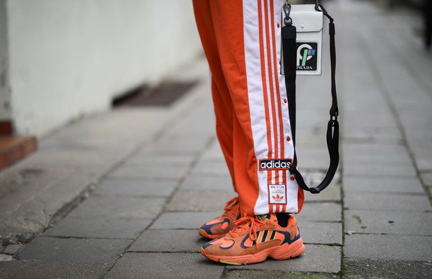 Adidas i Thom Browne w sądzie. Marki modowe walczą o użycie pasków w swoich projektach